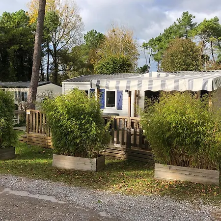 Mobil Cosy 6 Personnes Campsite *
