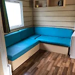 Mobil Cosy 6 Personnes אתר קמפינג